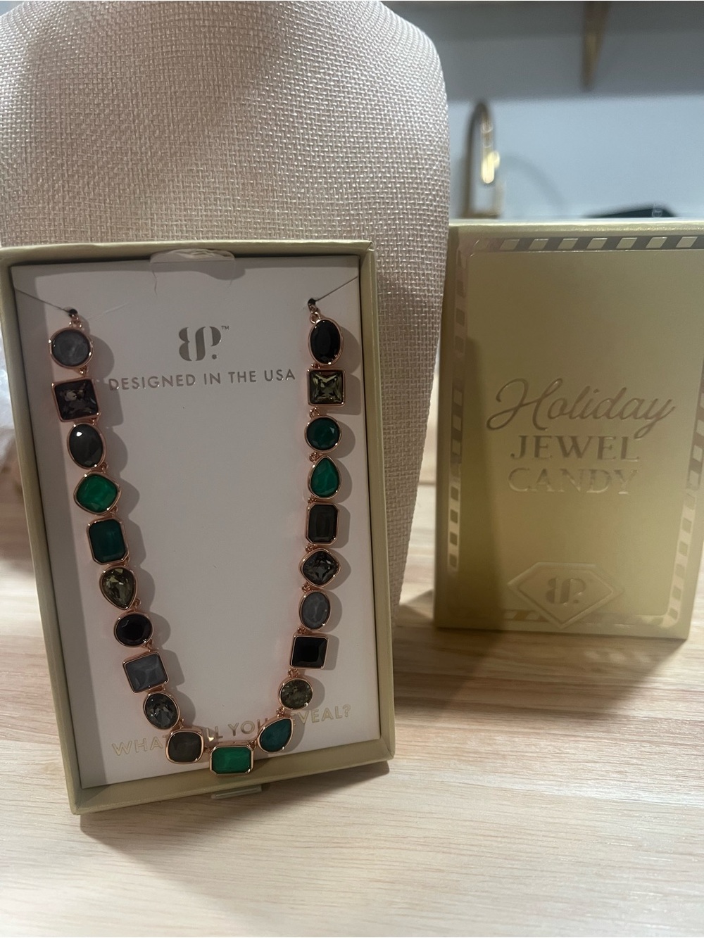 Bomb Party Moss&Marble Holiday Jewel Candy 2025 necklace